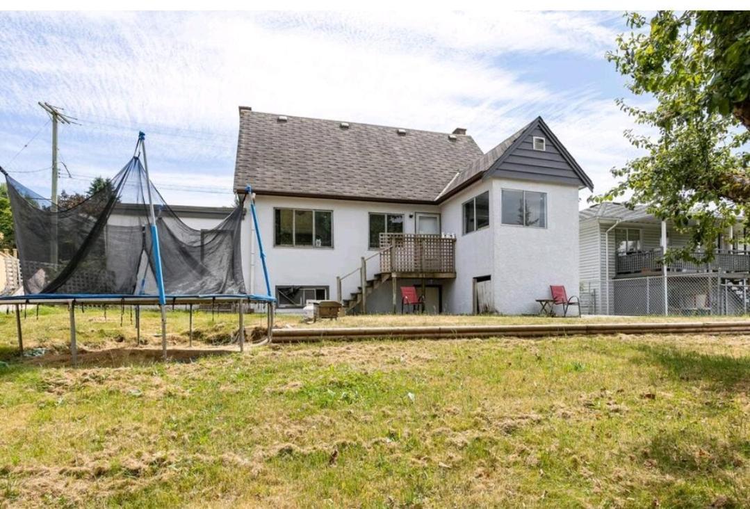 Vintage - 3 Bed House - North Surrey - Ping-Pong And Pool Table - Tv Cable Exterior photo
