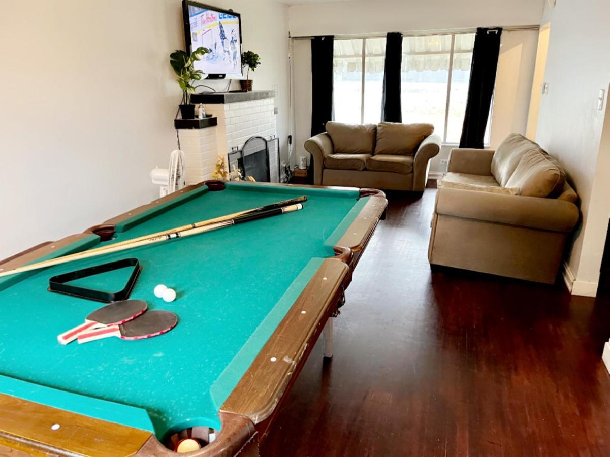 Vintage - 3 Bed House - North Surrey - Ping-Pong And Pool Table - Tv Cable Exterior photo